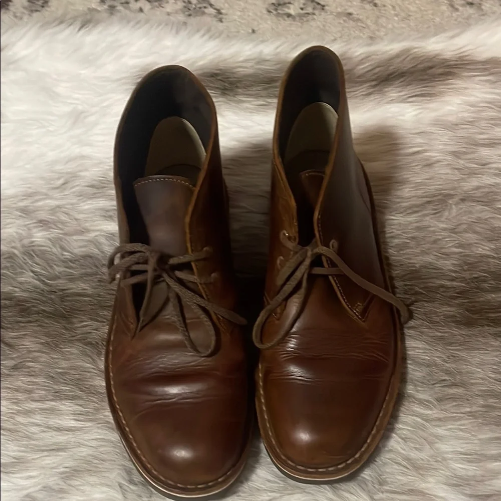 Clark's Originals beeswax Desert Boot Men's 9.5M great shape